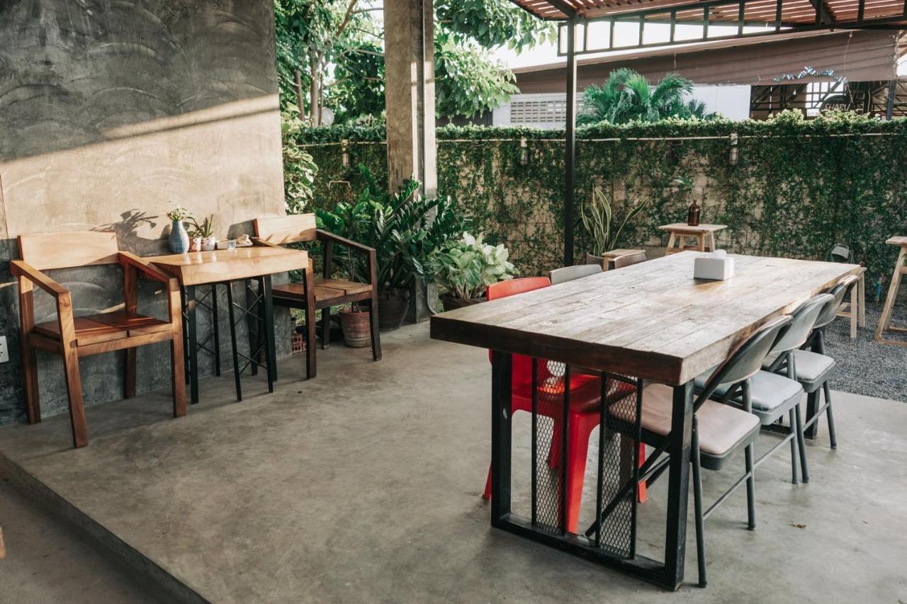 Хостел Yoji House And Cafe Ban Wiang Экстерьер фото